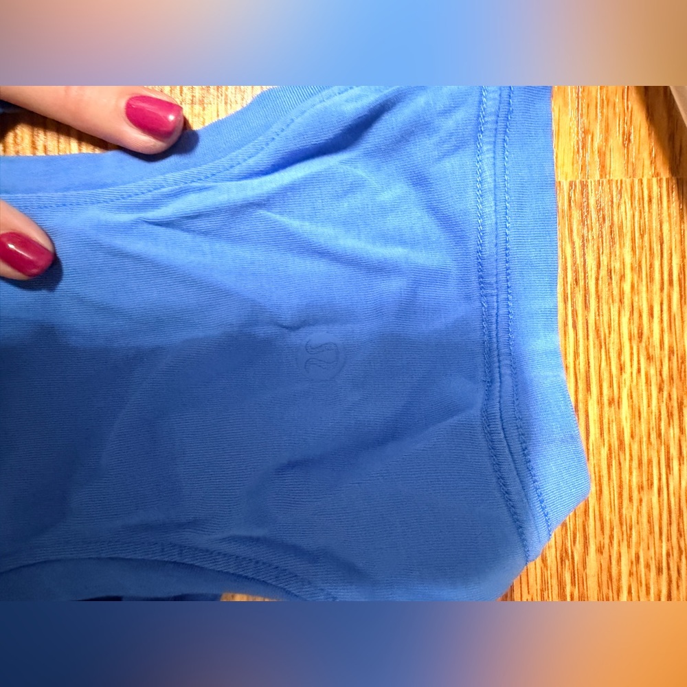 Lululemon tank - Picture 3 of 3